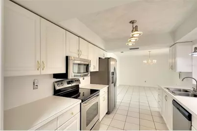 6517 10th Avenue W, Bradenton, FL 34209 - Photo 10