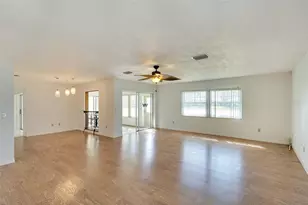 6517 10th Ave W, Bradenton, FL 34209 - Photo 6
