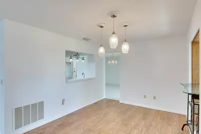 6517 10th Avenue W, Bradenton, FL 34209 - Photo 8