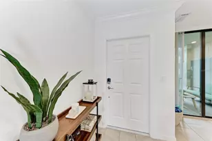 5685 Palmer Cir, Bradenton, FL 34211 - Photo 6