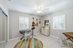 405 Darling Dr, Venice, FL 34285 - Photo 28