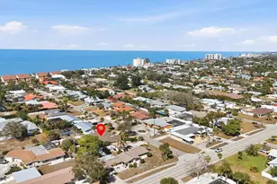 405 Darling Dr, Venice, FL 34285 - Photo 6