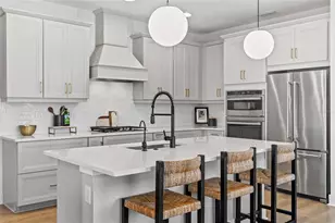 4786 Antrim Dr, Sarasota, FL 34240 - Photo 10