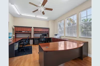 605 Avenida De Mayo, Sarasota, FL 34242 - Photo 20