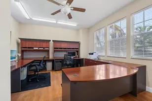 605 Avenida De Mayo, Sarasota, FL 34242 - Photo 20