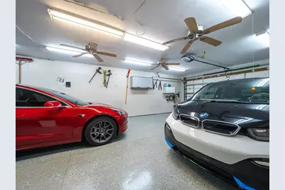 605 Avenida De Mayo, Sarasota, FL 34242 - Photo 32