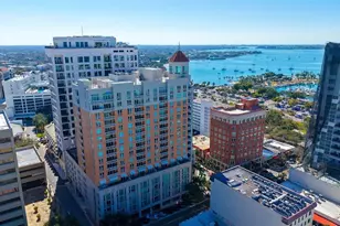 1350 Main St, Sarasota, FL 34236 - Photo 2