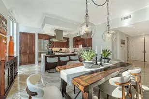 1350 Main St, Sarasota, FL 34236 - Photo 4