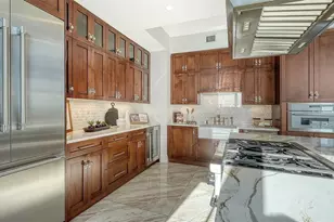 1350 Main St, Sarasota, FL 34236 - Photo 10