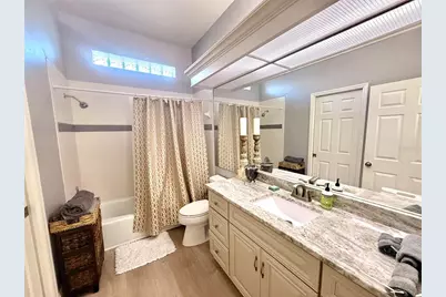 405 Wellington Court, Venice, FL 34292 - Photo 22