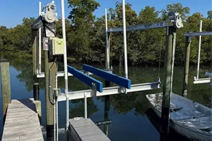 8301 Marina Dr, Holmes Beach, FL 34217 - Photo 10