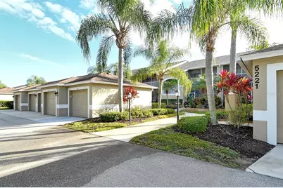 5221 Mahogany Run Avenue #223, Sarasota, FL 34241 - Photo 4