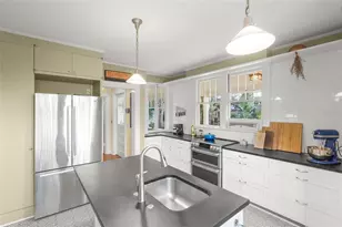 2445 Alameda Avenue, Sarasota, FL 34234 - Photo 12