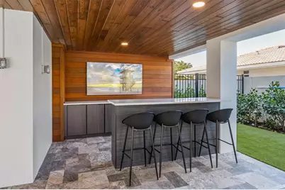 540 S Polk Drive, Sarasota, FL 34236 - Photo 10