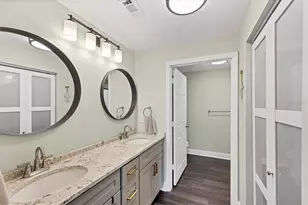 5711 Bentgrass Dr, Sarasota, FL 34235 - Photo 18