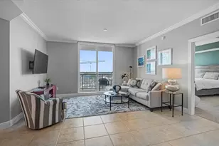 800 N Tamiami Trl, Sarasota, FL 34236 - Photo 6