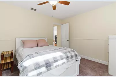 8215 Country Oaks Court, Sarasota, FL 34243 - Photo 28