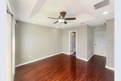 8716 Spruce Hills Court, Lakewood Ranch, FL 34202 - Photo 10