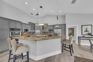 12809 Sheringham Way, Sarasota, FL 34240 - Photo 18