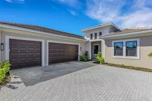 4621 Mondrian Ct, Sarasota, FL 34240 - Photo 4