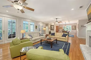 156 Bishopscourt Rd, Osprey, FL 34229 - Photo 10