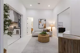 329 Bird Key Dr, Sarasota, FL 34236 - Photo 14