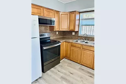 2314 20th Avenue W, Bradenton, FL 34205 - Photo 8