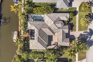 321 Dulmer Dr, Nokomis, FL 34275 - Photo 2