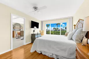 8897 Midnight Pass Rd, Sarasota, FL 34242 - Photo 12