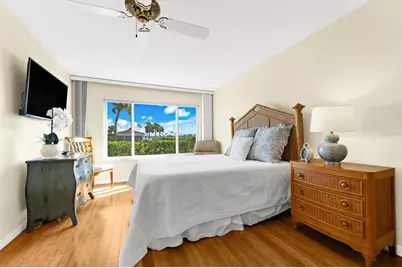 8897 Midnight Pass Road #105, Sarasota, FL 34242 - Photo 14