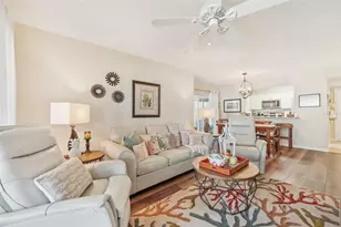 5647 Sheffield Greene Cir, Sarasota, FL 34235 - Photo 10