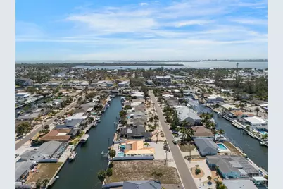 4007 Coconut Terrace, Bradenton, FL 34210 - Photo 10