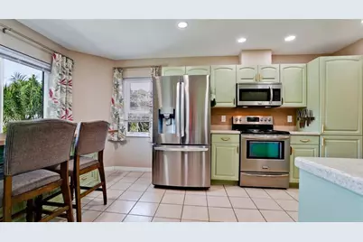 5508 35th Court E, Bradenton, FL 34203 - Photo 10