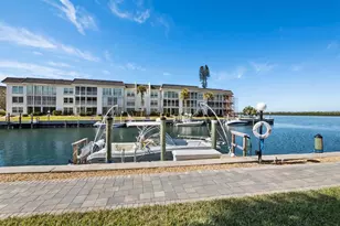 4320 Falmouth Dr, Longboat Key, FL 34228 - Photo 4