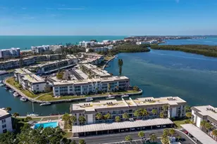 4320 Falmouth Dr, Longboat Key, FL 34228 - Photo 32