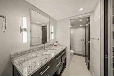 5750 Midnight Pass Road #704E, Sarasota, FL 34242 - Photo 14