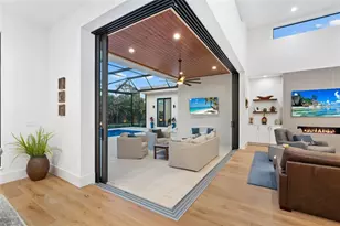 1429 Westbrook Dr, Sarasota, FL 34231 - Photo 26