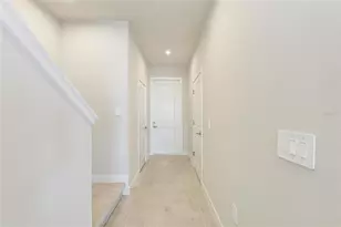 12435 Amber Crk Cir, Bradenton, FL 34211 - Photo 6