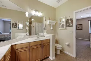 3659 Parkridge Cir, Sarasota, FL 34243 - Photo 18