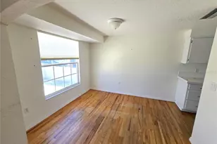 3616 Royal Palm Dr, Bradenton, FL 34210 - Photo 4