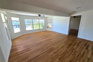 3616 Royal Palm Dr, Bradenton, FL 34210 - Photo 6