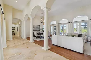 5212 Golf Links Blvd, Zephyrhills, FL 33541 - Photo 2