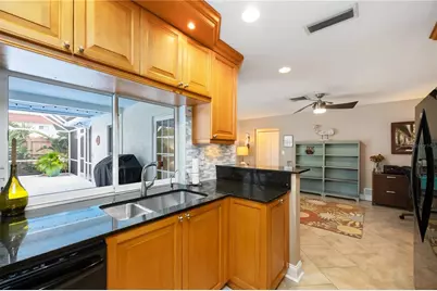 3619 Pembrook Drive, Sarasota, FL 34239 - Photo 16