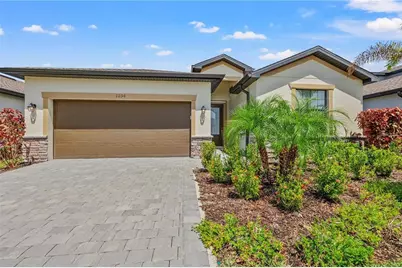 11130 Balfour Street, Venice, FL 34293 - Photo 2