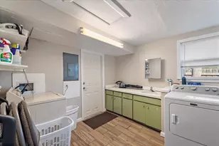 1220 S Brink Ave, Sarasota, FL 34239 - Photo 32