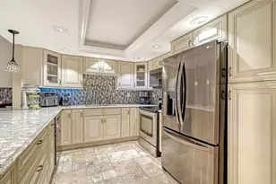 2055 Gulf of Mexico Dr, Longboat Key, FL 34228 - Photo 14