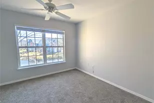 5611 Bidwell Pkwy, Sarasota, FL 34233 - Photo 22