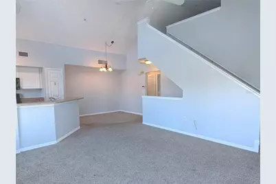 5611 Bidwell Parkway #205, Sarasota, FL 34233 - Photo 6