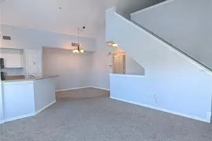 5611 Bidwell Pkwy, Sarasota, FL 34233 - Photo 6