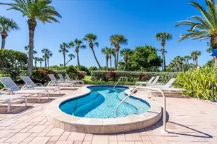 1065 Gulf of Mexico Dr, Longboat Key, FL 34228 - Photo 40